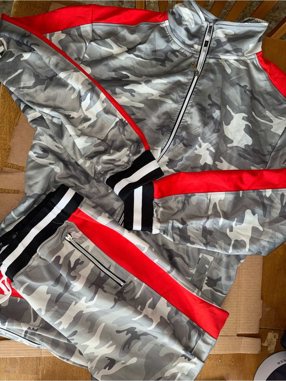 Hudson men’s 2X sweatsuit  pants and jacket camo red gray Buckeyes G2
